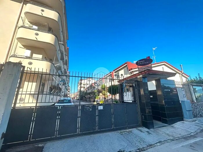 Appartamento quadrilocale in vendita in Via On Ignazio Caruso, Acerra