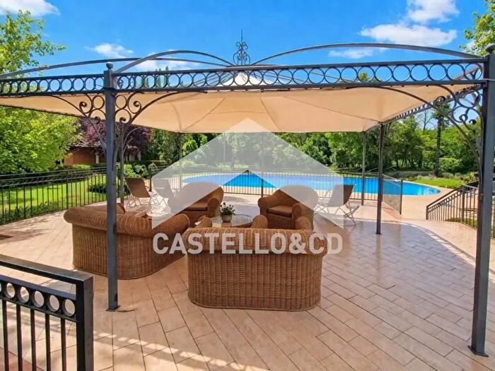 Casa con 5 locali in vendita in Via Ronco, Polpenazze