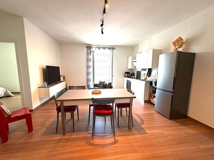 Appartamento trilocale in affitto in Viale Europa, Aversa