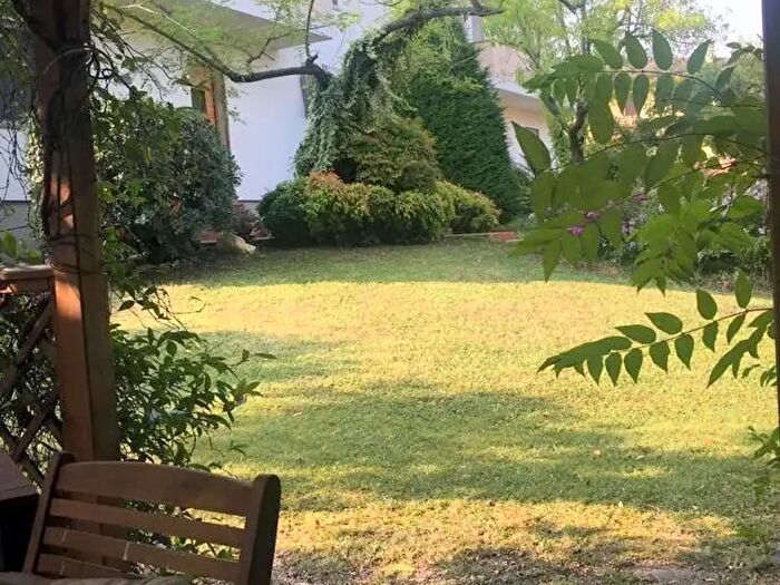 Casa con 5 locali in vendita in Via degli Olmi, Abano Terme