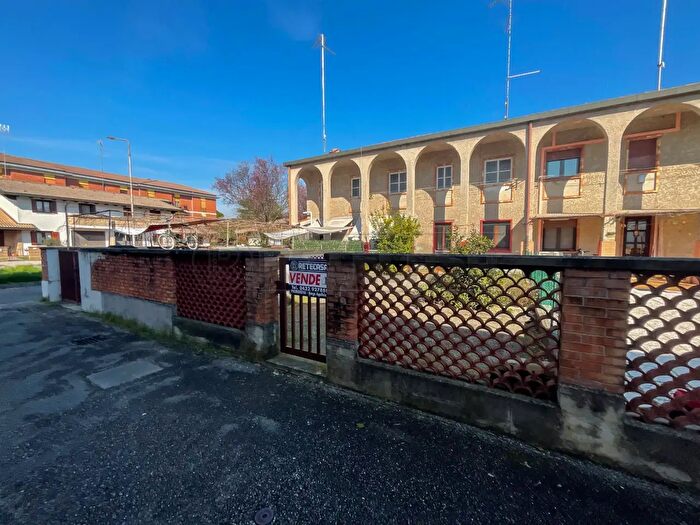 Casa con 6 locali in vendita in Viale Marconi, Torviscosa