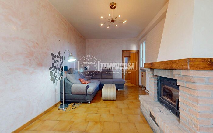 Casa trilocale in vendita in Via Pala, Toano