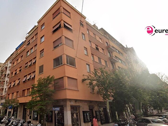 Appartamento trilocale in affitto in Via Cremona, Bologna, Roma