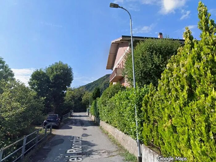Appartamento trilocale in affitto in Via dei Ronchei, Esino Lario
