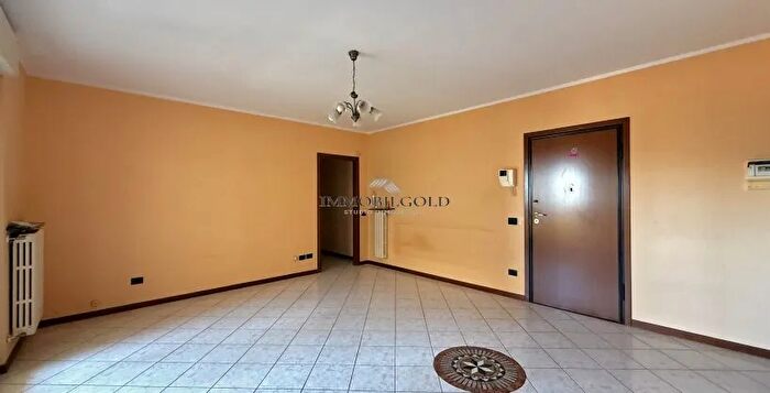 Appartamento in vendita in Abbiategrasso Via Giramo, Abbiategrasso