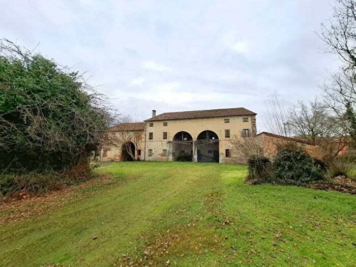 Casa con 6 locali in vendita in Via San Francesco, Rovolon