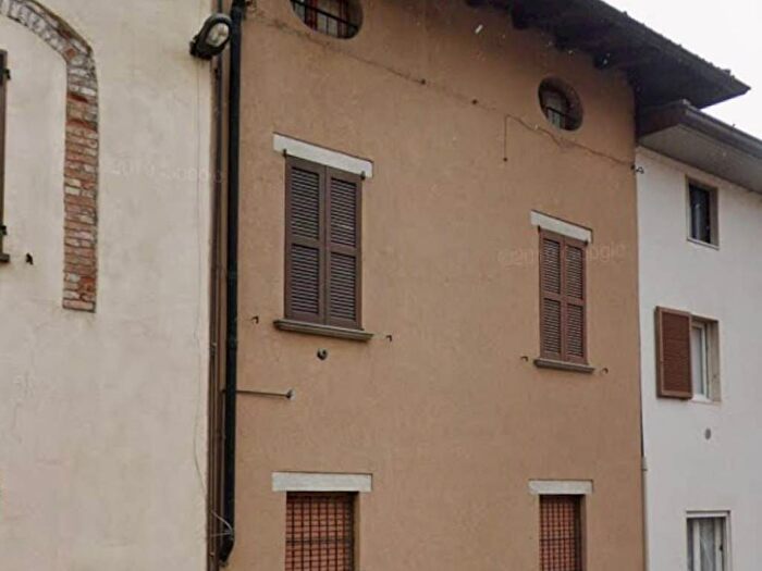 Appartamento bilocale in affitto in Madone