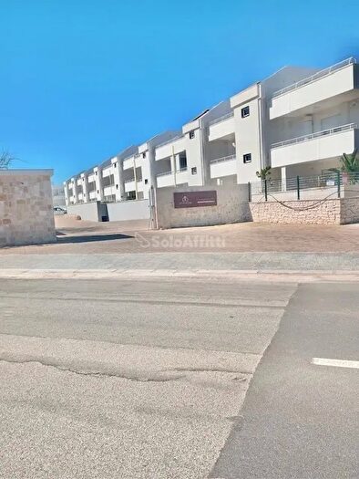 Appartamento trilocale in affitto in Via Alfredo Giovine, Bari