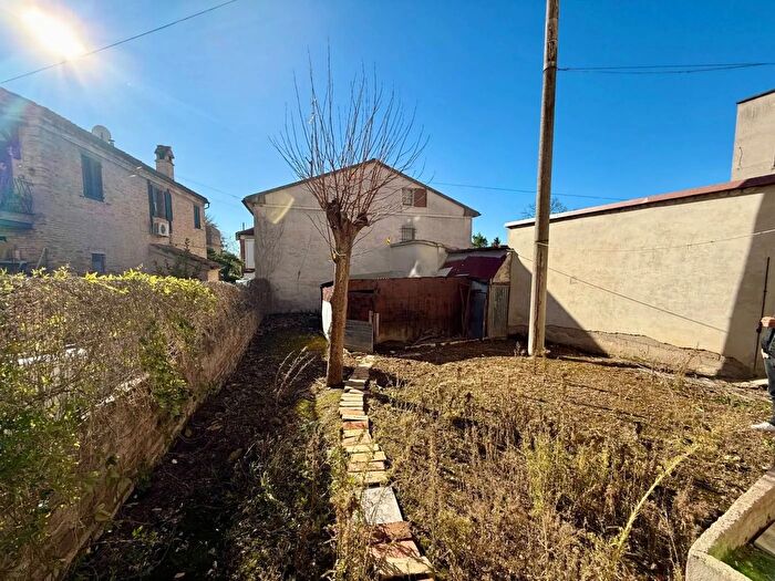 Appartamento con 10 locali in vendita in Indirizzo Via del Risorgimento, Recanati