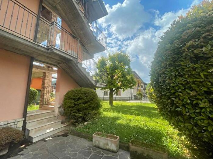 Appartamento con 5 locali in vendita in Via Tartaglia, Concesio