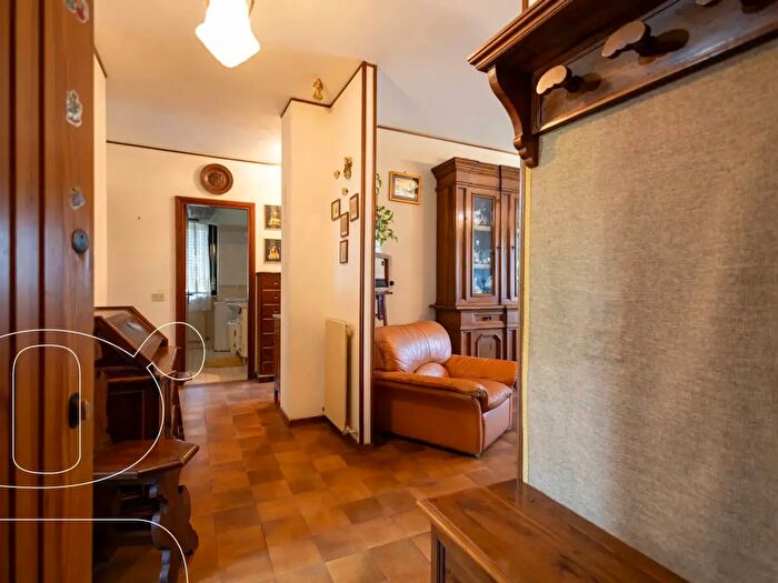 Appartamento trilocale in vendita in Torresquadrata, Todi