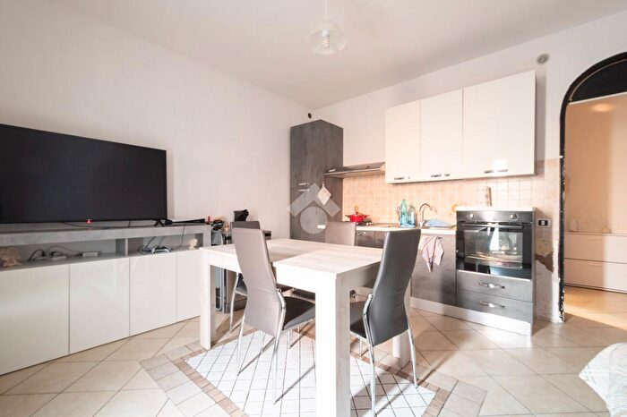 Appartamento trilocale in vendita in Via Manzoni, Carpi