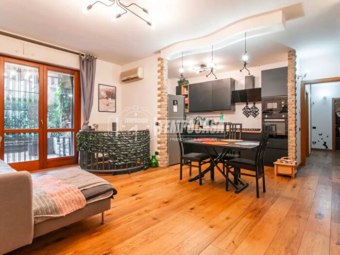 Appartamento quadrilocale in vendita in Desio