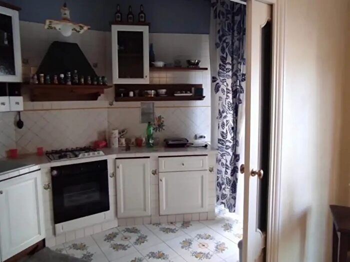 Appartamento trilocale in affitto in Via Libertà, Portici