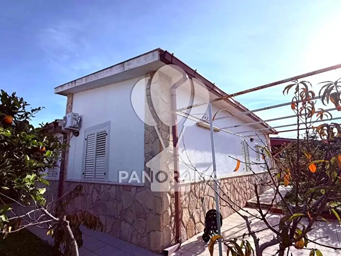 Casa quadrilocale in vendita in Balestrate