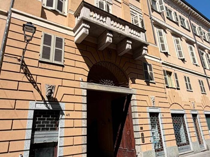 Appartamento con 5 locali in vendita in Via Palestro, Centro, Casale Monferrato