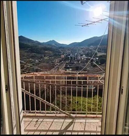 Casa con 5 locali in vendita in Via Porta dellOrto, Morano Calabro