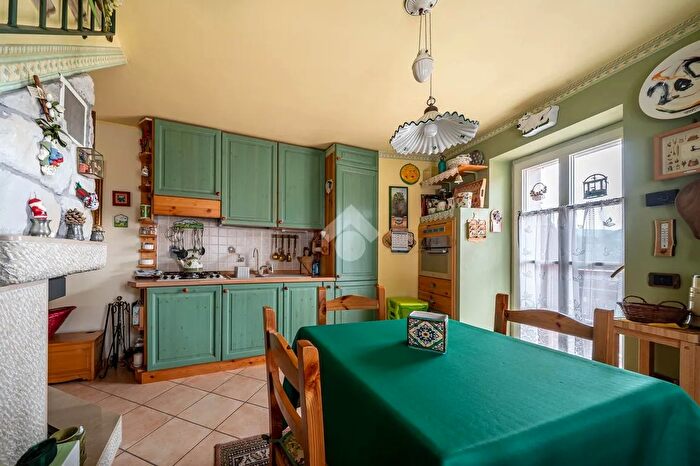 Appartamento trilocale in vendita in Via Damiano Chiesa, Folgaria