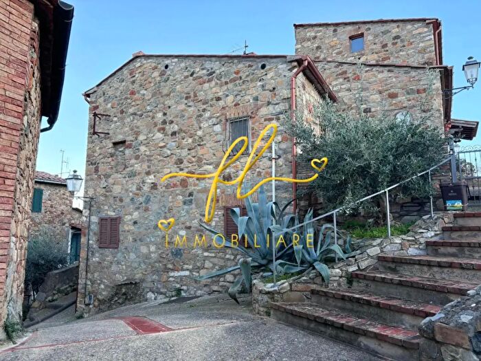 Appartamento quadrilocale in vendita in Pomarance