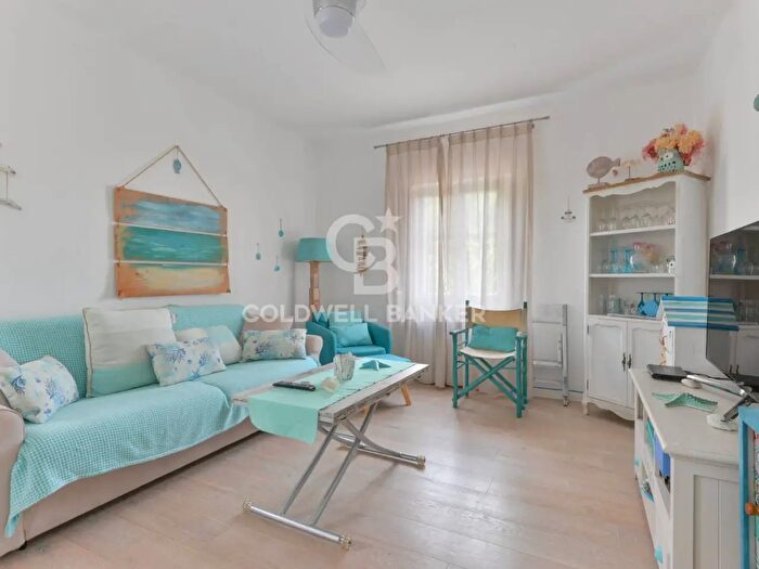 Appartamento con 5 locali in vendita in Viale G Pietri, Campo Nell'Elba