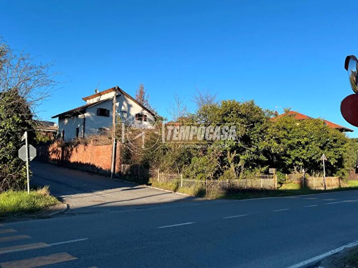 Casa con 5 locali in vendita in San Gillio