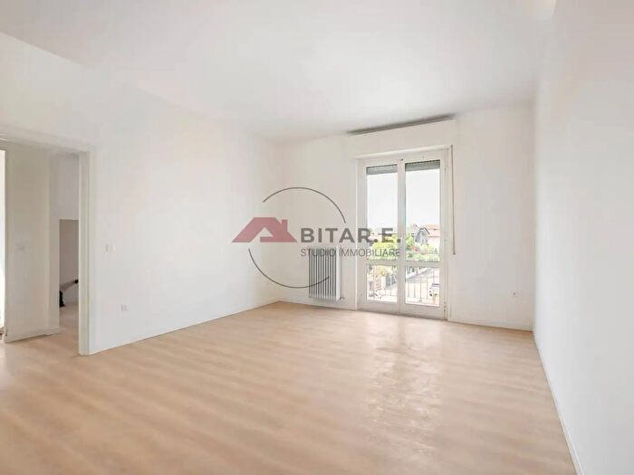 Appartamento trilocale in vendita in Via Colorne, Castel Mella