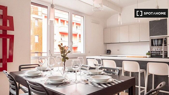 Appartamento in affitto in Via Emilio Morosini, Montenero, Milano