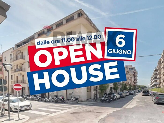 Appartamento con 6 locali in vendita in Via Pesaro, Pescara
