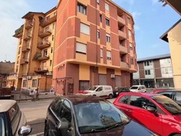 Appartamento trilocale in vendita in Parabiago