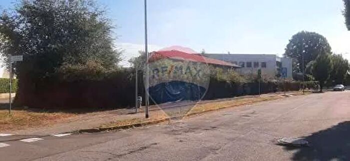 Casa quadrilocale in vendita in Via Danimarca Snc, Gallarate