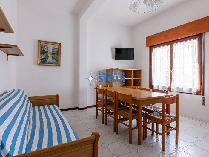 Appartamento trilocale in affitto in Via Andrea Bafile, Lido Centro Ovest, Jesolo