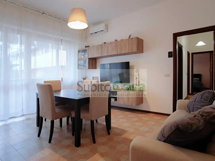 Appartamento trilocale in vendita in Viale Alcione, Francavilla Al Mare