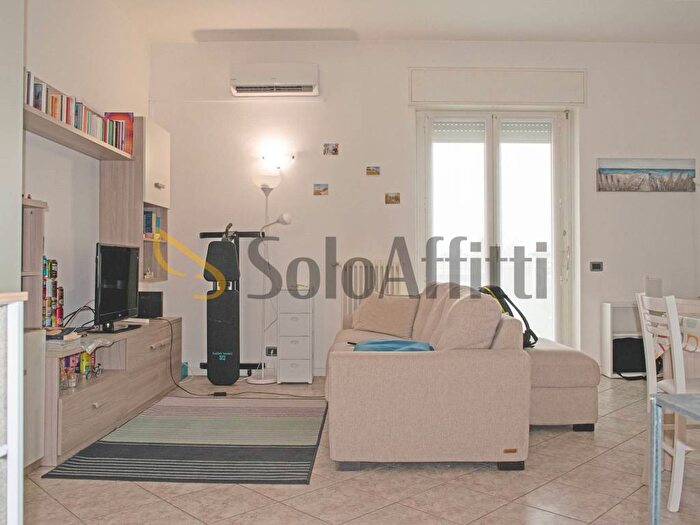 Appartamento bilocale in affitto in Centro, Inverigo