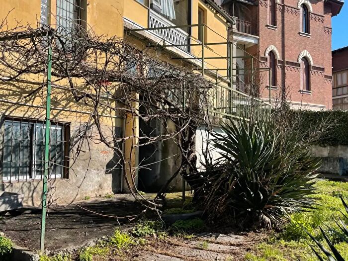 Casa con 5 locali in vendita in Via Cristoforo Colombo, Moncalieri
