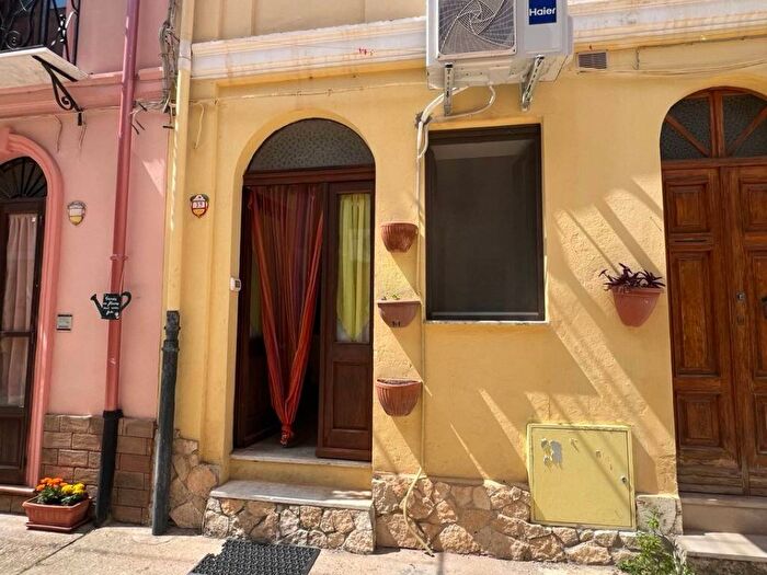 Appartamento bilocale in affitto in Via del Giglio, Centro, Iglesias