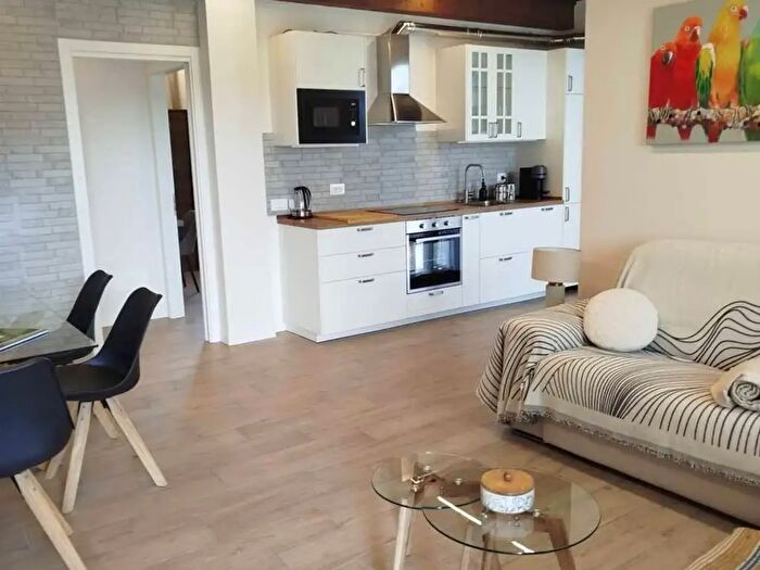 Appartamento trilocale in vendita in Via Don Pietro Gialdi, Desenzano Del Garda