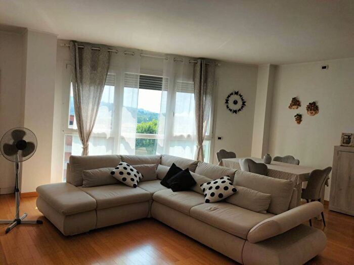 Appartamento bilocale in affitto in Via Badone, Camerlata Rebbio, Como