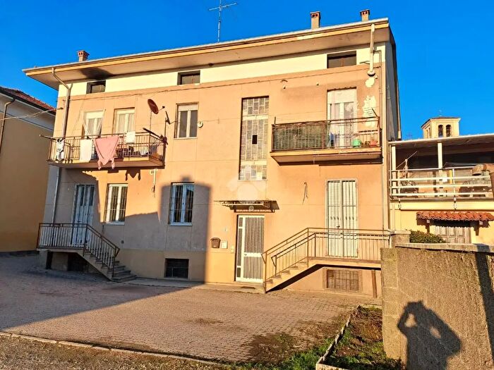 Appartamento bilocale in vendita in Via Roma, Massazza