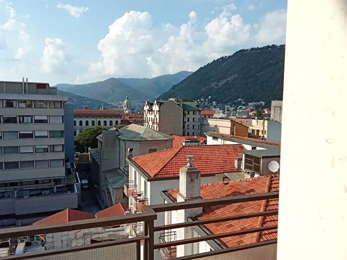 Appartamento bilocale in affitto in Como
