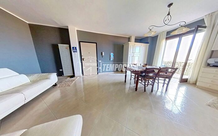 Appartamento trilocale in vendita in Monte Urano