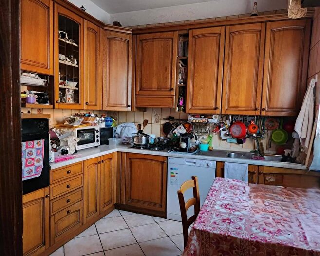 Appartamento con 5 locali in vendita in Sassuolo