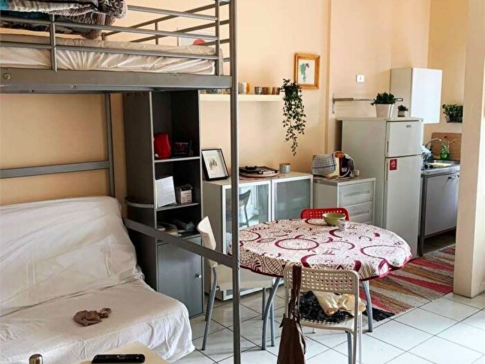 Appartamento monolocale in affitto in via Paoli, Navigli Darsena, Milano