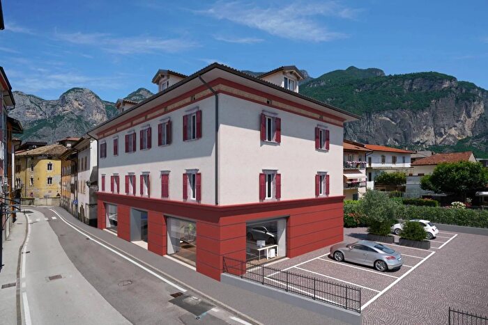 Appartamento trilocale in vendita in Mezzolombardo