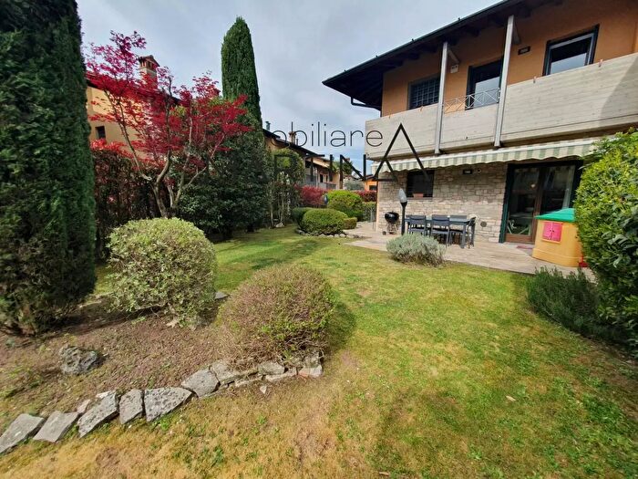Casa quadrilocale in vendita in Via Don Aldo Morandi, Gorle