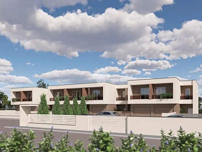 Casa con 5 locali in vendita in Via Risorgimento, Zola Predosa