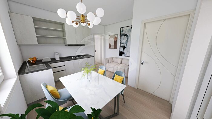 Appartamento trilocale in vendita in Via del Greto, Bologna