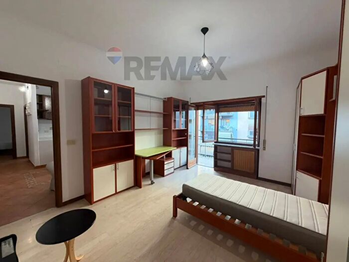 Appartamento in affitto in Via Flavio Stilicone, Roma