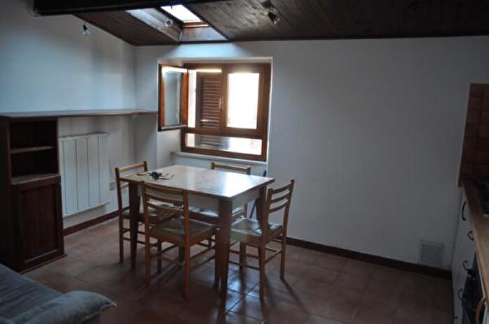 Appartamento trilocale in vendita in Via Montegrappa, Jesi