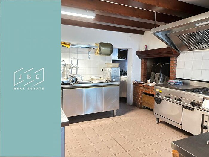 Casa con 6 locali in vendita in Via XXVI Luglio, Vazzola