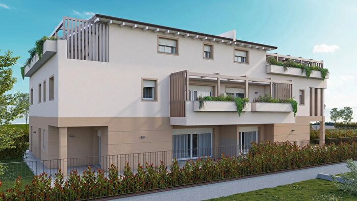 Appartamento quadrilocale in vendita in Novate Milanese